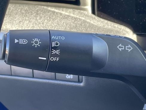 New 2026 Nissan Kicks S image 20