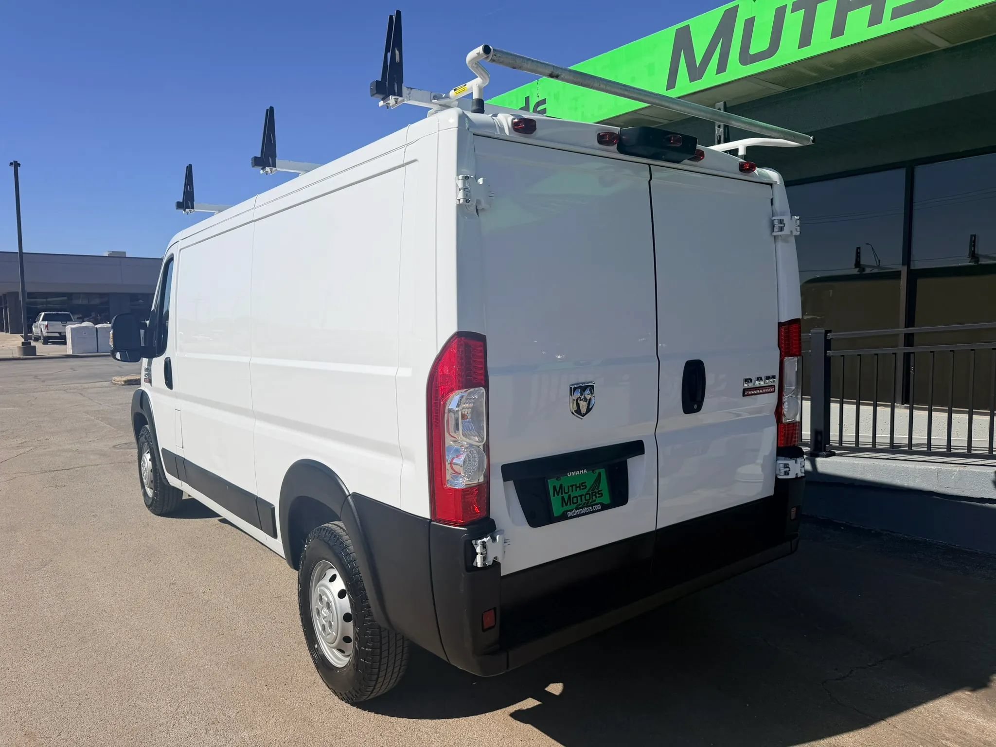 Used 2022 RAM ProMaster 2500 FWD image 4