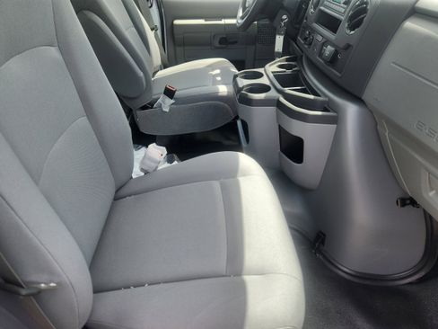 New 2025 Ford E-350 and Econoline 350 Super Duty w/ Power Equipment Group image 9