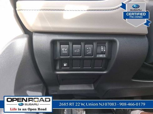 Certified 2025 Subaru Forester Limited image 21