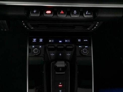 Used 2023 Porsche 911 Turbo S image 23