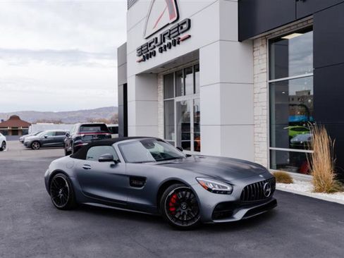 Used 2020 Mercedes-Benz AMG GT C image 1
