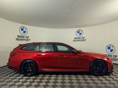 New 2026 BMW M5 Touring image 5