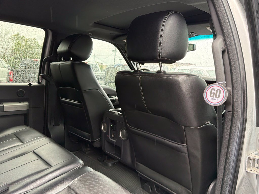 Used 2015 Ford F250 Lariat w/ Lariat Ultimate Package AWD/4WD image 21