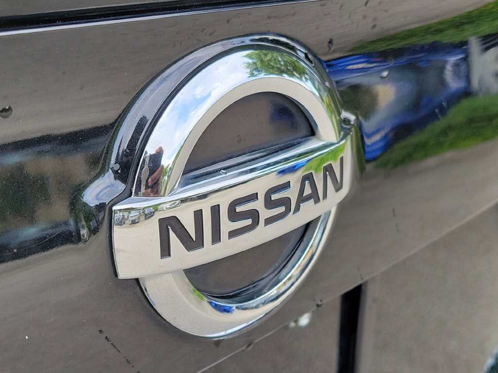 Certified 2020 Nissan Rogue Sport SV FWD image 13