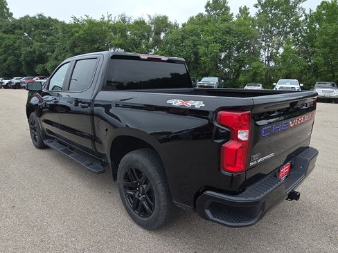 Used 2023 Chevrolet Silverado 1500 RST w/ Protection Package AWD/4WD image 6