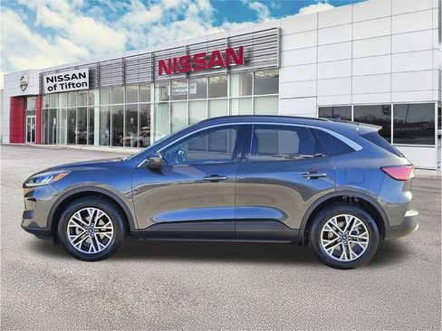 Used 2020 Ford Escape SEL image 7