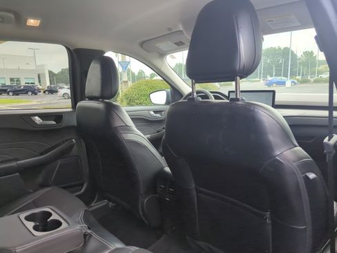 Used 2023 Ford Escape SE FWD image 27
