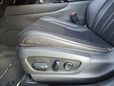 Used 2019 Lexus UX 200 F Sport image 25