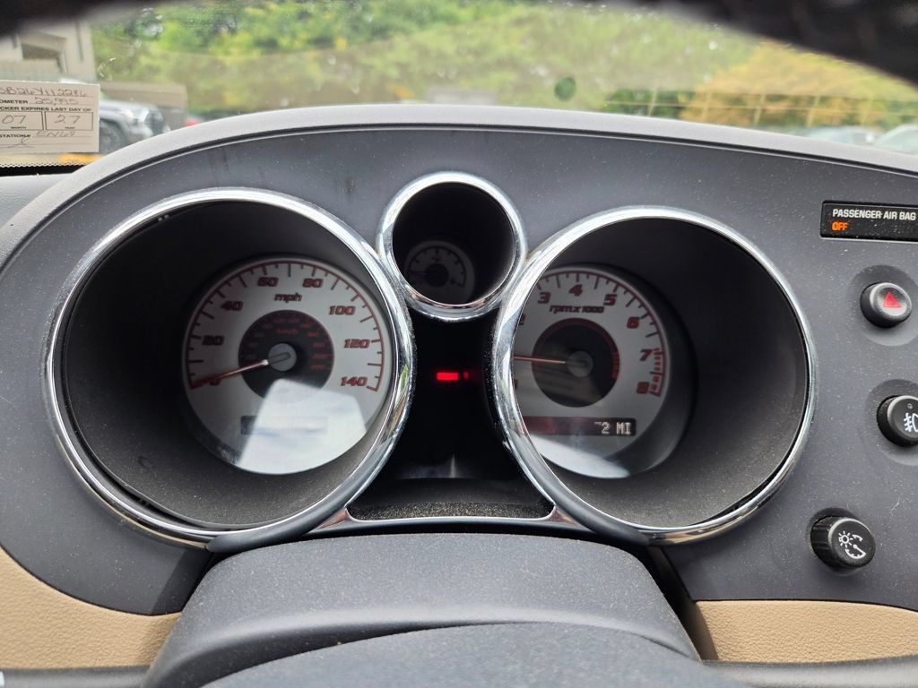 Used 2006 Pontiac Solstice Convertible w/ Premium Package RWD image 14