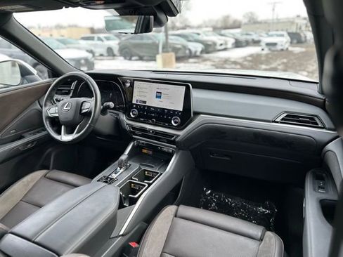 Certified 2025 Lexus TX 350 AWD image 18