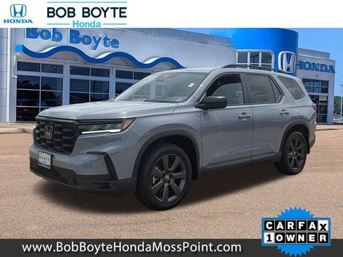 Certified 2025 Honda Pilot Sport image 1