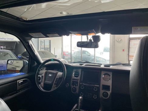 Used 2015 Ford Expedition Limited w/ Equipment Group 301A image 33