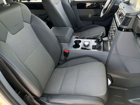 Used 2024 INEOS Grenadier AWD/4WD image 25