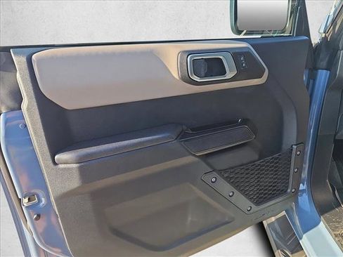 Certified 2024 Ford Bronco Wildtrak image 11