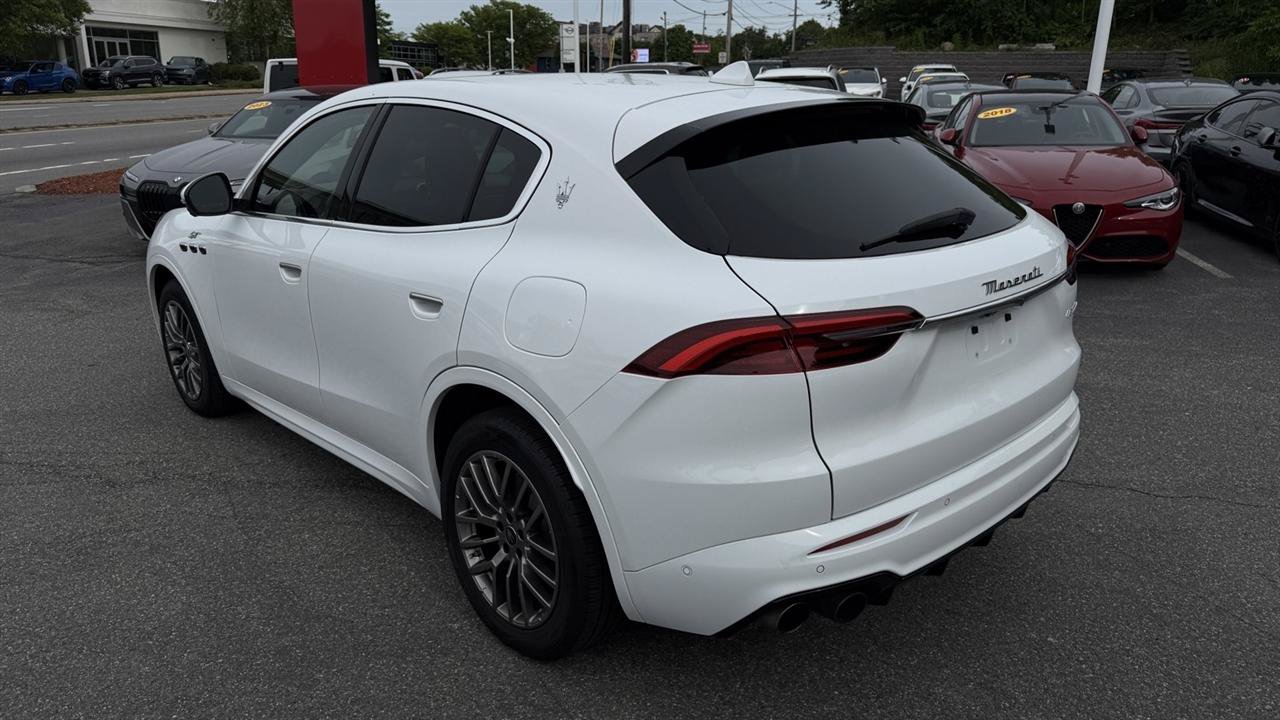 Used 2023 Maserati Grecale GT AWD/4WD image 14