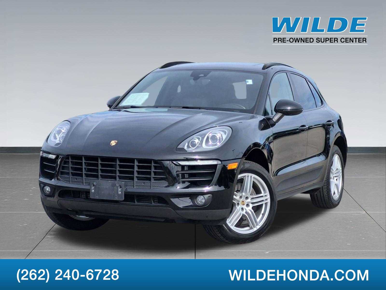 Used 2018 Porsche Macan AWD/4WD image 1