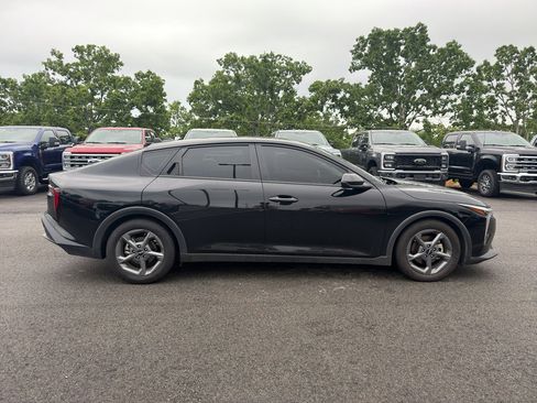 Used 2025 Kia K4 LXS FWD image 5