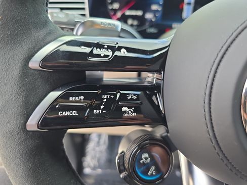 New 2026 Mercedes-Benz GLE 63 AMG S image 17