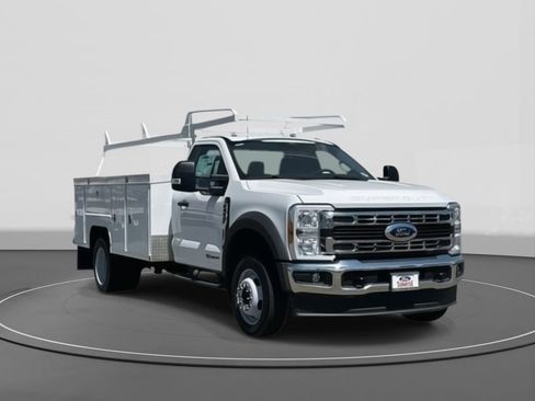 New 2024 Ford F450 XL w/ XL Chrome Package image 4