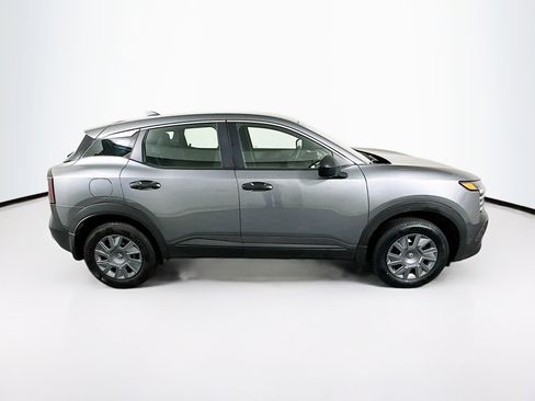 Used 2025 Nissan Kicks S FWD image 10