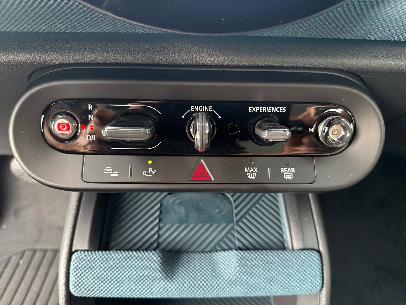 Certified 2025 MINI Cooper Countryman S AWD/4WD image 27