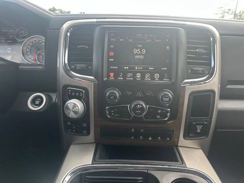 Used 2017 RAM 1500 Laramie w/ Convenience Group AWD/4WD image 21