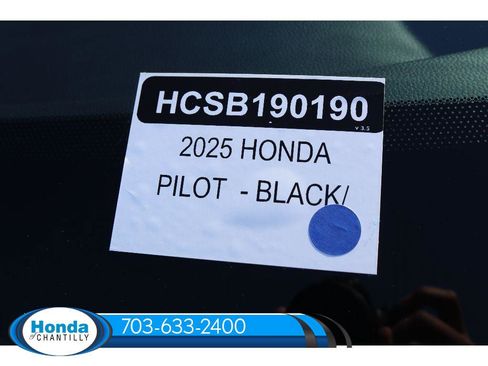 New 2025 Honda Pilot Touring image 36