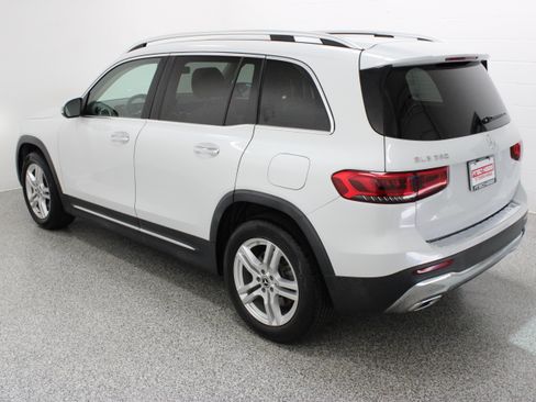 Used 2022 Mercedes-Benz GLB 250 image 9