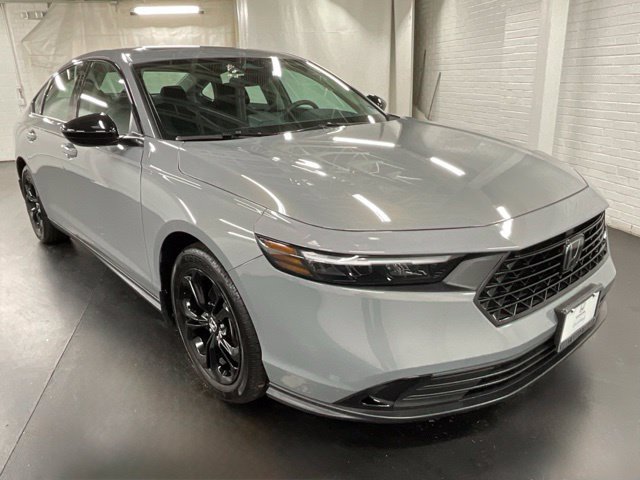 Used 2025 Honda Accord SE image 7