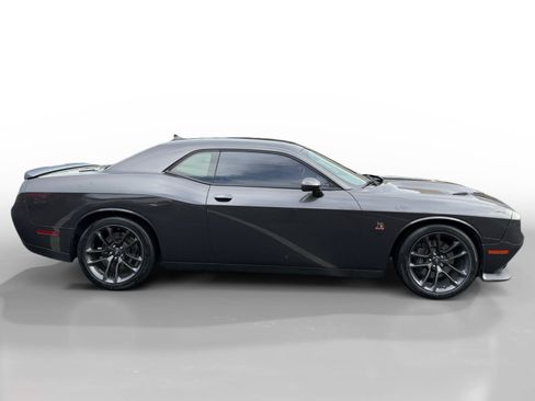 Used 2021 Dodge Challenger R/T Scat Pack image 6