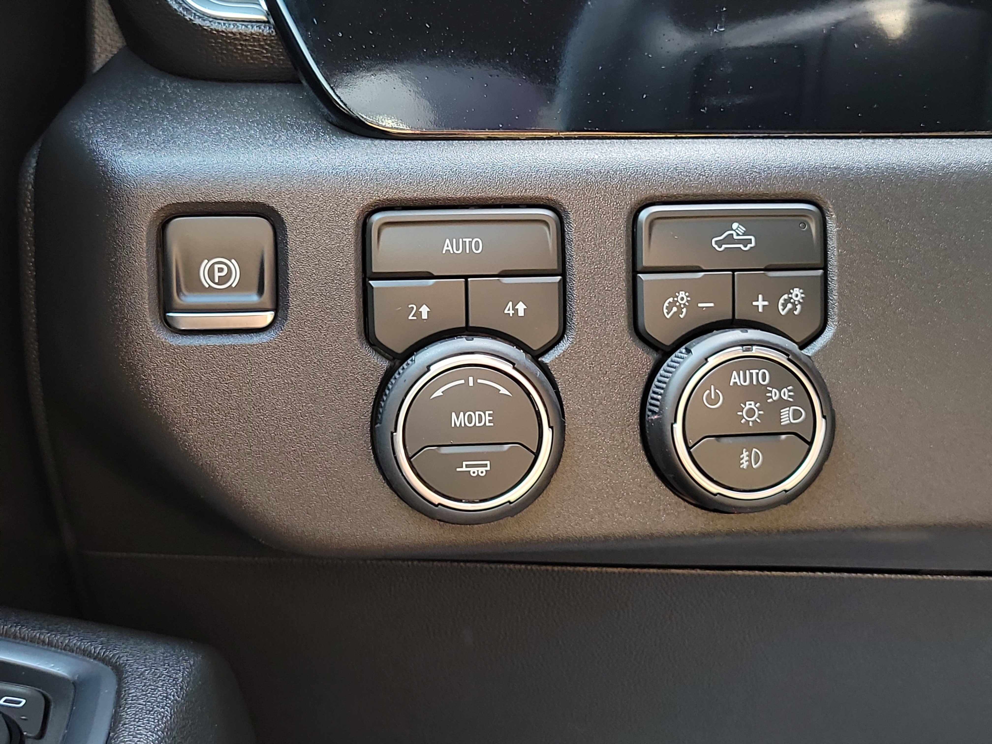 Used 2026 Chevrolet Silverado 1500 RST w/ RST Select Package AWD/4WD image 28