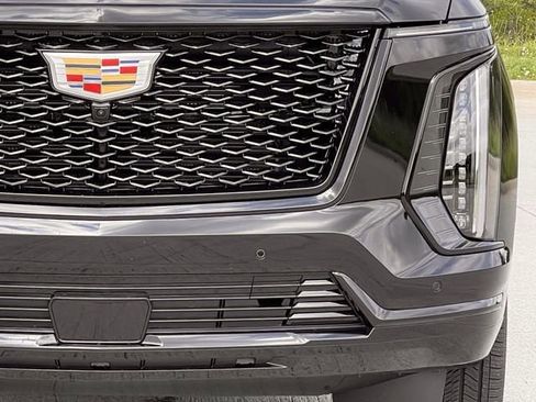 New 2026 Cadillac Escalade Sport w/ Touring Package AWD/4WD image 8