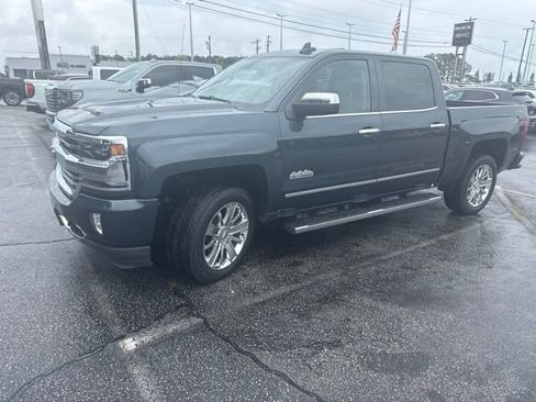 Used 2018 Chevrolet Silverado 1500 High Country AWD/4WD image 35