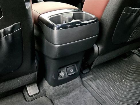 Used 2023 Kia Telluride SX Prestige image 32