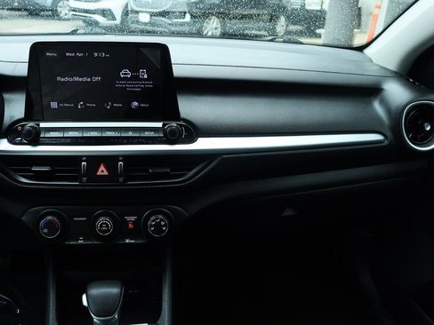 Used 2022 Kia Forte LXS image 44