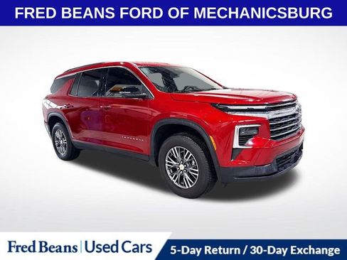 Used 2026 Chevrolet Traverse LT w/ Driver Confidence Package image 1