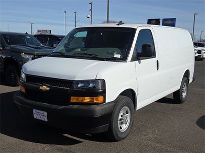 New 2025 Chevrolet Express 2500 Work Van w/ Driver Convenience Package