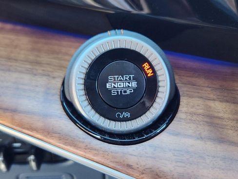 New 2024 Jeep Grand Wagoneer Series III w/ Rear Seat Video Group 1 image 27