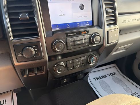 Used 2020 Ford F350 XLT image 26