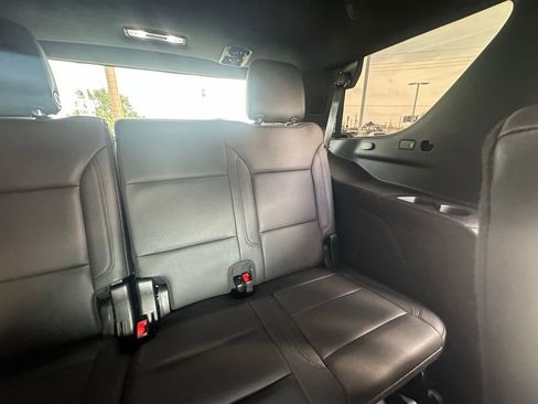 Used 2023 Chevrolet Tahoe Z71 w/ Luxury Package image 27