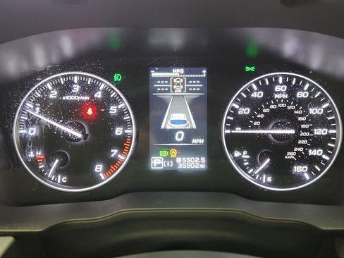 Used 2024 Subaru Crosstrek 2.0i Premium image 15