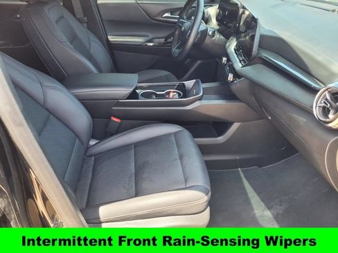 Used 2025 Chevrolet Equinox LT w/ Convenience Package II FWD image 25