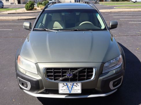 Used 2009 Volvo XC70 T6 image 12