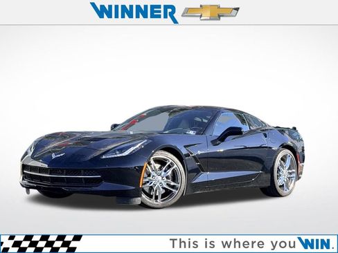 Used 2015 Chevrolet Corvette Stingray Z51 w/ 2LT Preferred Equipment Group image 1