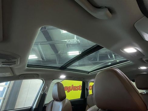 Used 2019 Subaru Ascent Touring AWD/4WD image 21