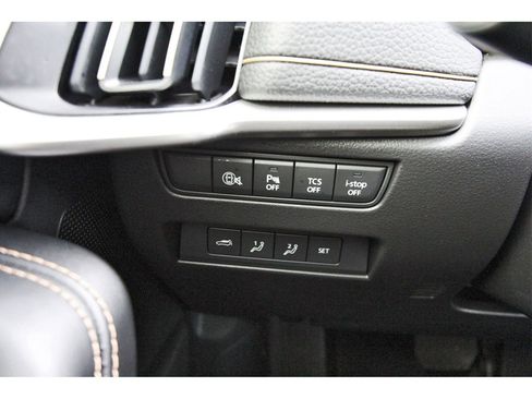 Certified 2025 MAZDA CX-70 3.3 Turbo w/ Premium Package image 18