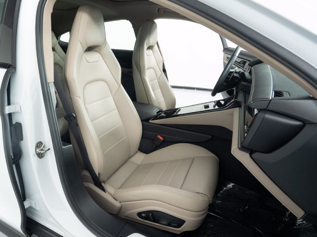 Certified 2026 Porsche Panamera 4 AWD/4WD image 38