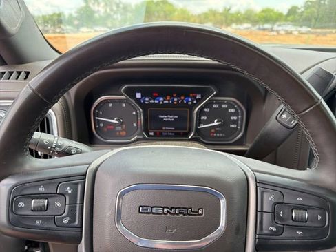 Used 2023 GMC Sierra 2500 Denali w/ Denali Ultimate Package AWD/4WD image 12