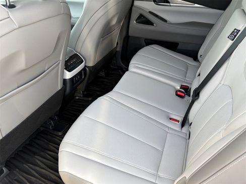 New 2026 INFINITI QX60 Luxe w/ Cargo Package image 17